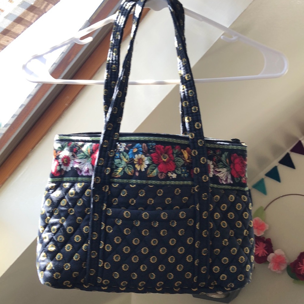 NWOT Vera Bradley purse